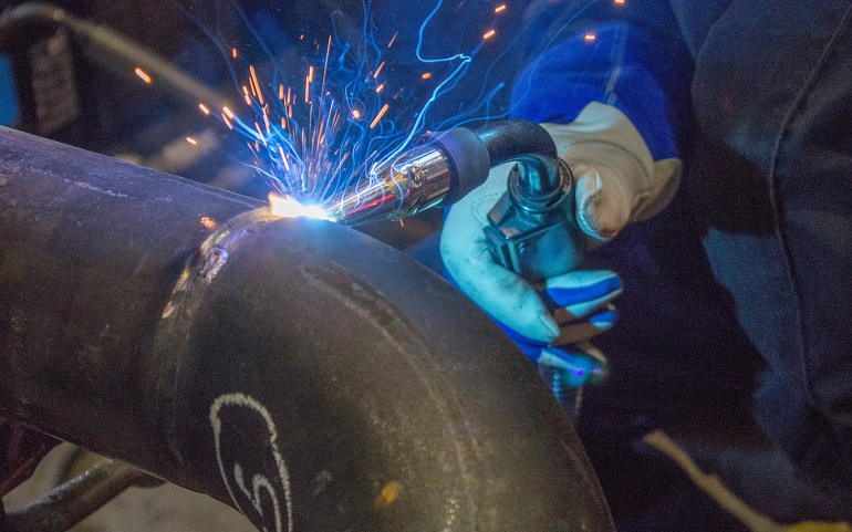 How to Weld Black Iron Pipe: Risks, Tools and Welding Tips