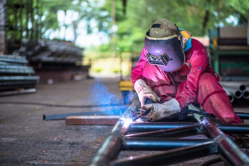 10 Best Flux Core Welders under $200 for the Thickest Joints on a Budget