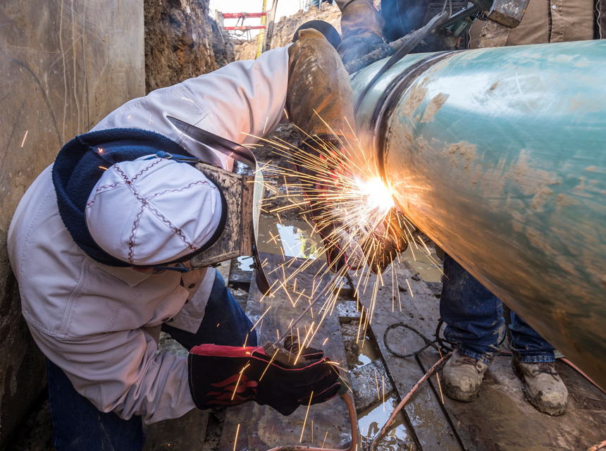 A Guide to Field Welding: Regulations and Requirements