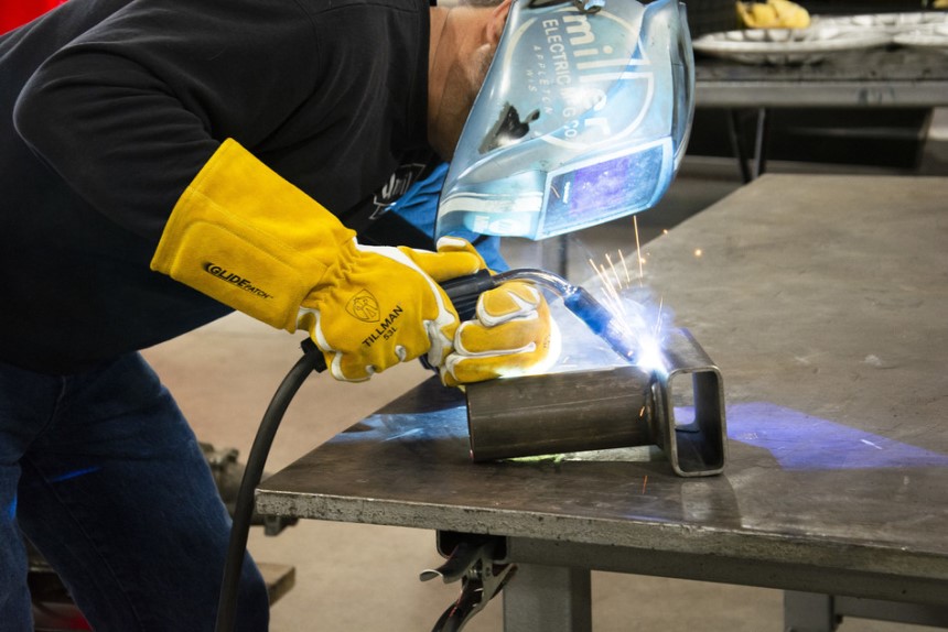 What Are the Correct MIG Welding Settings for the Type and Thickness of Your Metal?