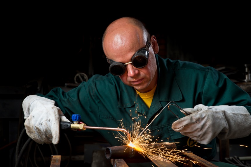8 Best Welding Glasses - Safety First! (Spring 2022)
