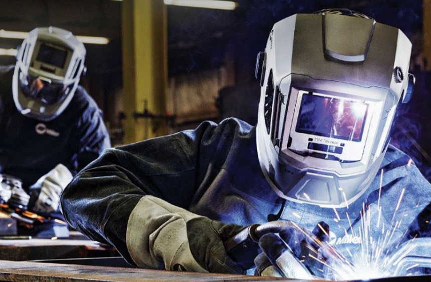 7 Best Miller Welding Helmets - High-Quality Eyes Protection (2023)