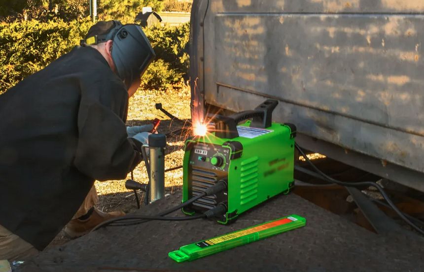 5 Best Stick Welders for Farm Use (Fall 2022) – The Complete Guide